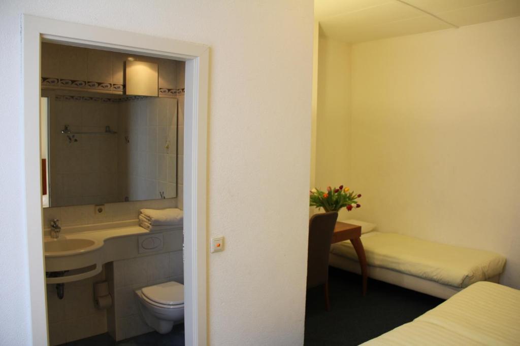 Hotel Alfa Άμστερνταμ Δωμάτιο φωτογραφία